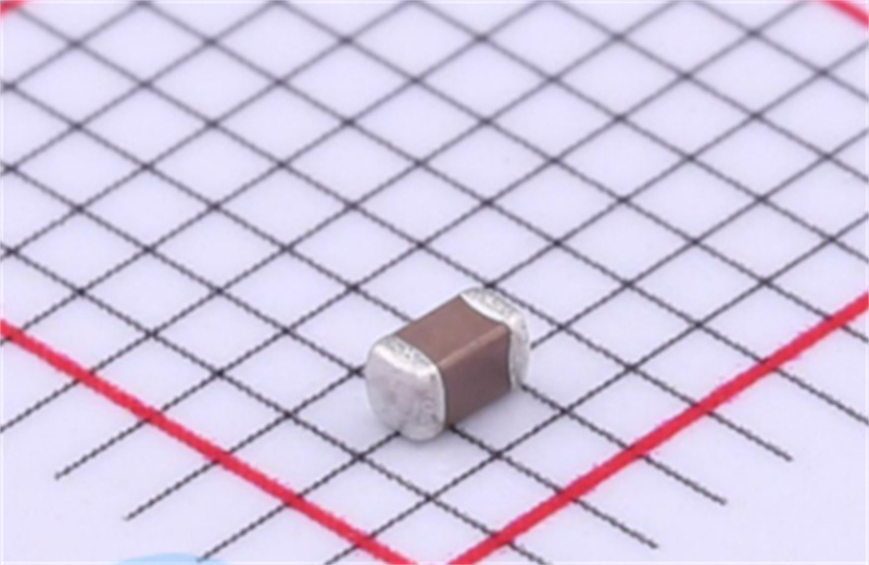 風華貼片電容在通信信號處理中表現如何？